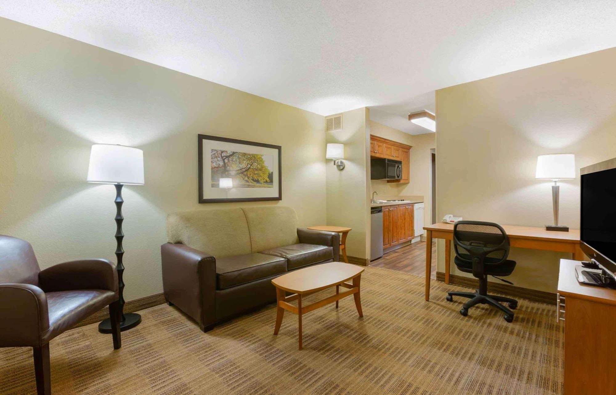 Extended Stay America Suites - Findlay - Tiffin Avenue Экстерьер фото