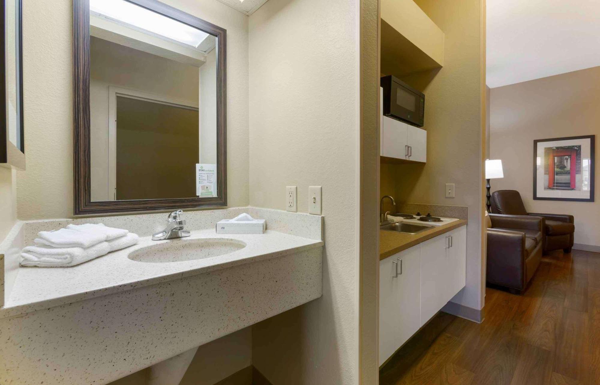 Extended Stay America Suites - Findlay - Tiffin Avenue Экстерьер фото