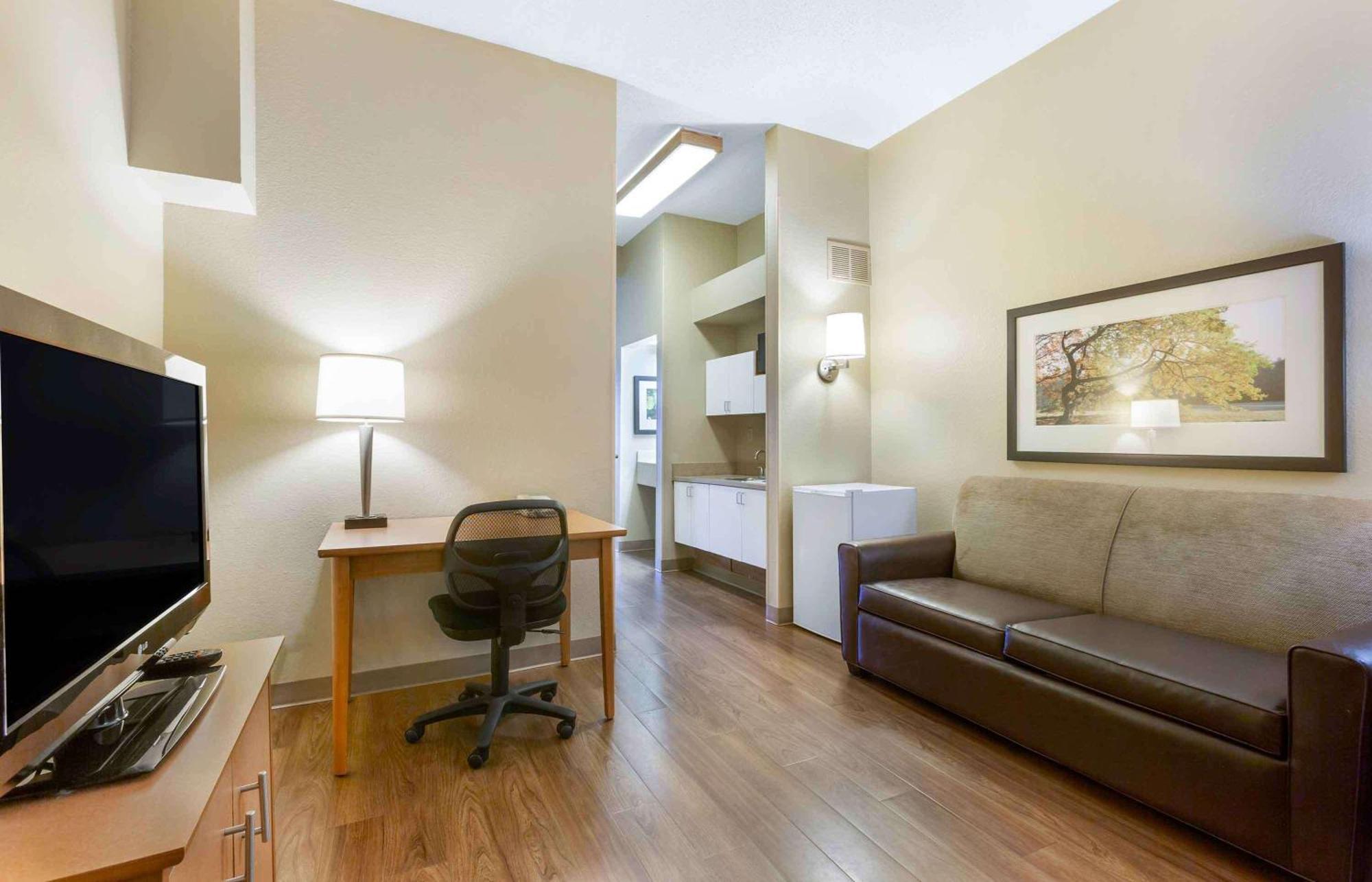 Extended Stay America Suites - Findlay - Tiffin Avenue Экстерьер фото